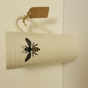 Bee mug
